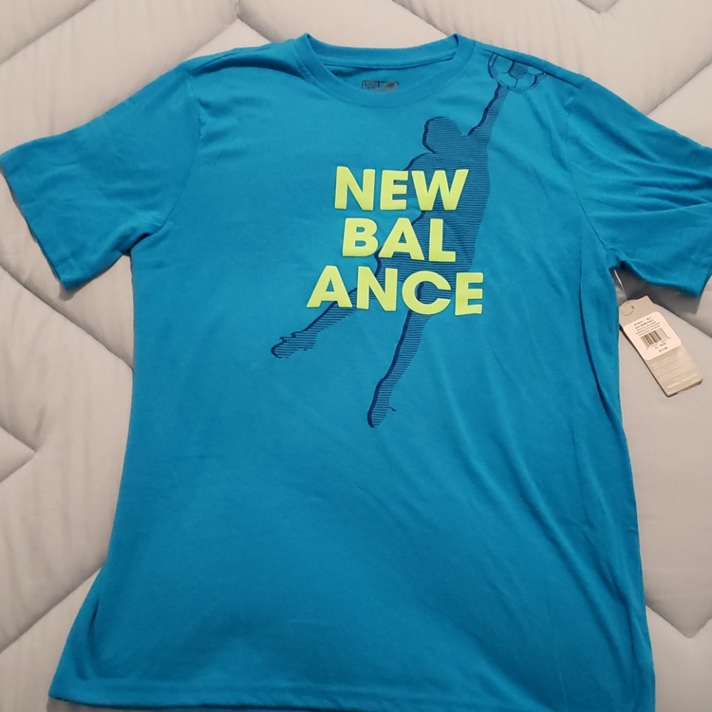 NWT New Balance Boys T-shirt XL 18/20